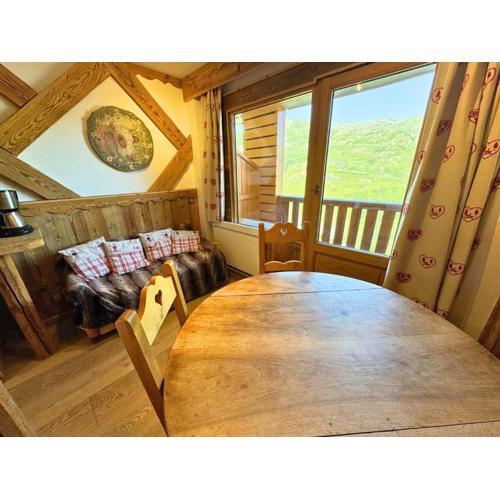 Studio Style Chalet pour 3 Pers, Balcon, Pied des Pistes, Réberty 2000 - FR-1-452-85