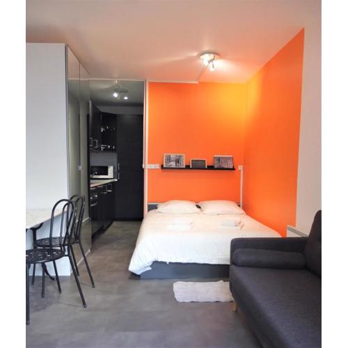 Studio tout équipé - 300m gare - 005