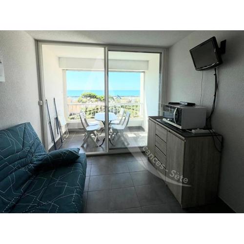Studio vue mer avec place de parking