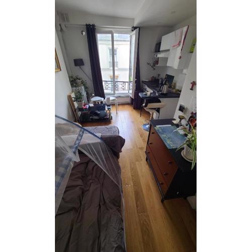 Studio with confortable bed