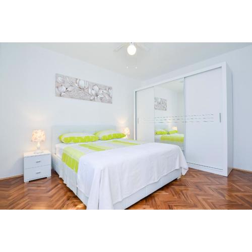 Studios Heliva