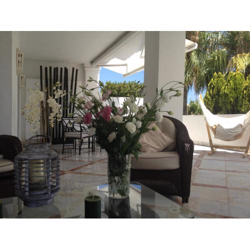 STUNNING 175 m2 APARTMENT with TERRACE and JACUZZI