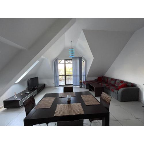 Stunning 2-Bed Apartment in sea resort Varna