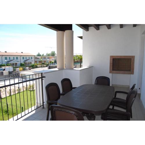 Stunning 3 bedroom apartment with swimming pool