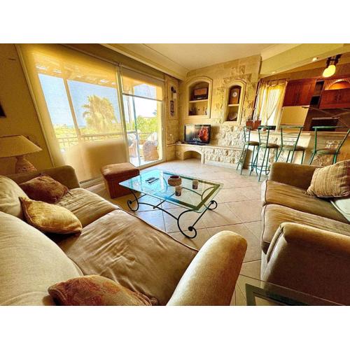 Stunning 3BR Chalet with Pool & Sea Views