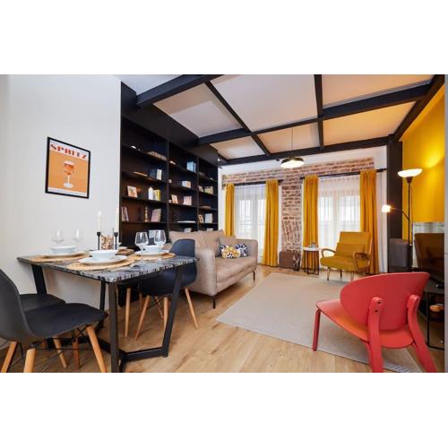 Stunning Apartment at Unbeatable Location