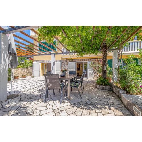 Stunning Apartment In Crikvenica