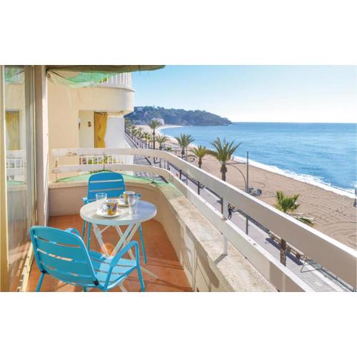 Stunning Apartment In Lloret De Mar
