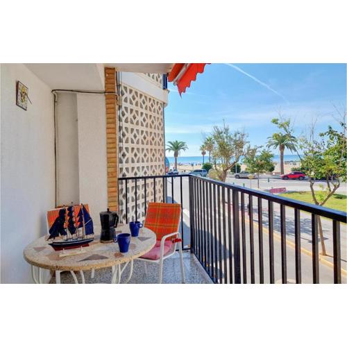 Stunning Apartment In Oropesa Del Mar