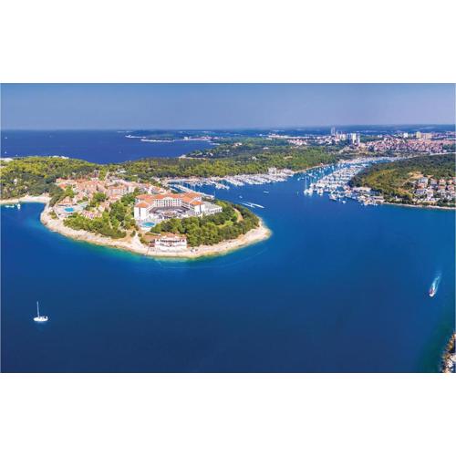 Stunning Apartment In Pula With Wifi
