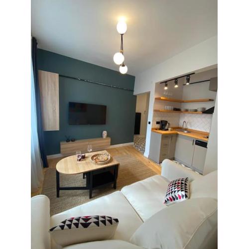 Stunning Apartment Near Metro - Değirmen 64