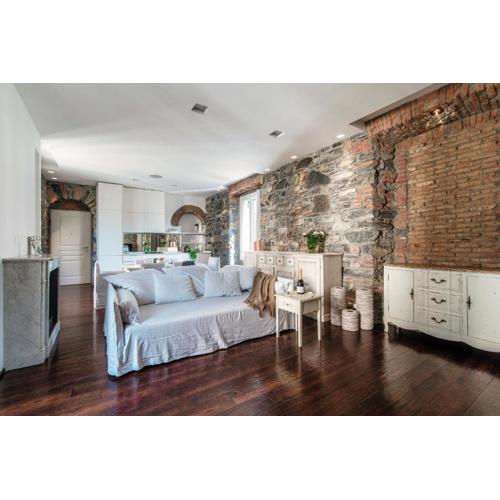 Stunning Central Como apt by JOIVY