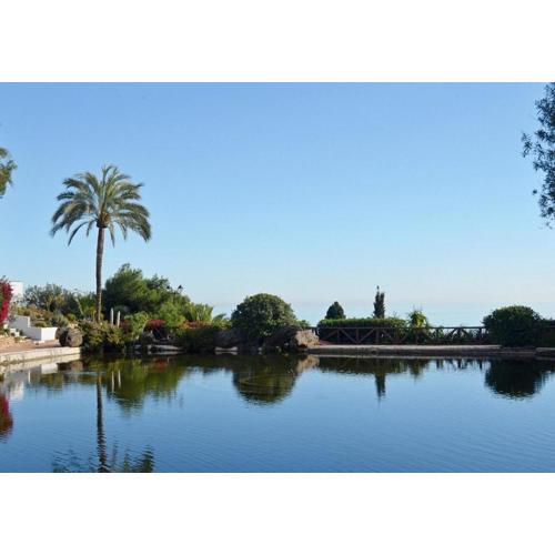 Stunning Duplex in Capistrano Playa, Nerja