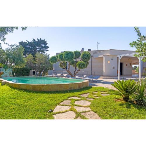 Stunning Home In Carovigno With Wifi