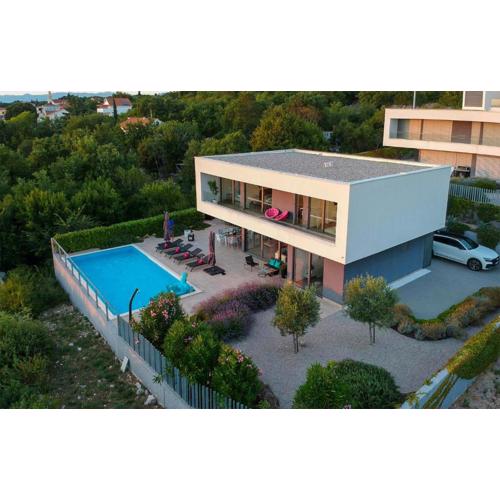 Stunning Home In Malinska