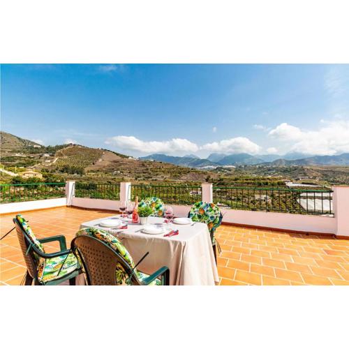 Stunning Home In Nerja With Wifi