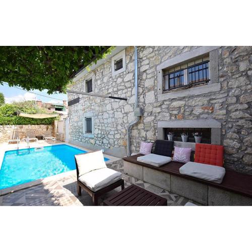 Stunning Home In Porec