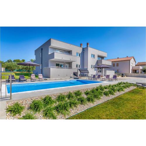 Stunning Home In Pula With Sauna