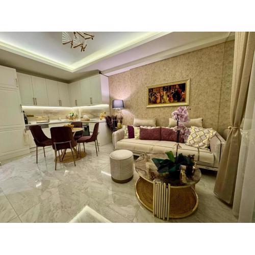 Stunning Luxury Alanya Apartment with Pool and Security