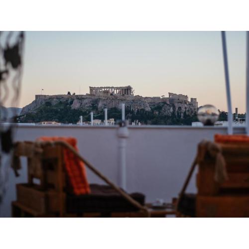 Stunning Penthouse Acropolis View
