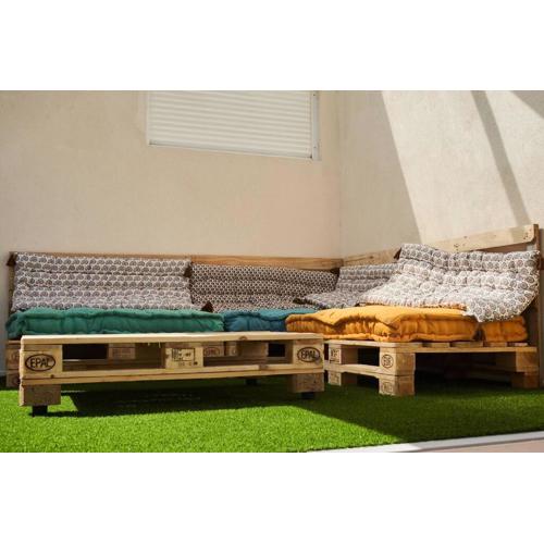 Stunning penthouse terrace & pool * Free Parking