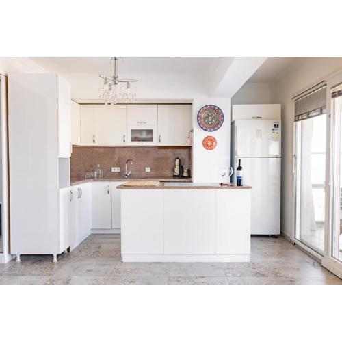 Stunning Sea View Duplex Apartment in Gundogan