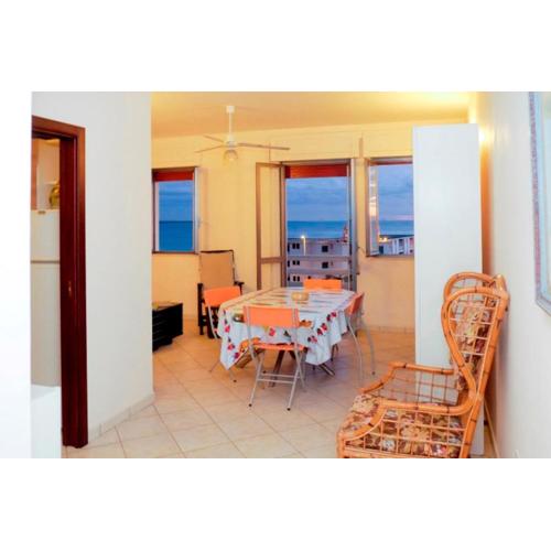 Stunning sea view flat for 6 Baia Verde Gallipoli