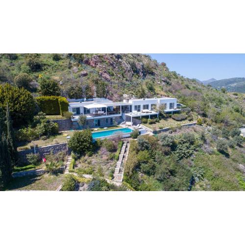 Stunning Sea View & Private Garden Villa in Bodrum
