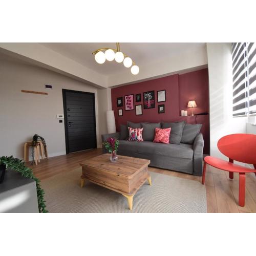Stunning Seaview 2BR near Metro - YM4