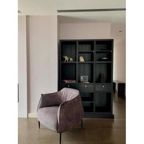Stunning, spacious, beachfront home in Vlora
