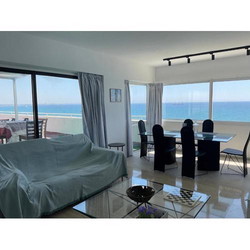 Stunning Top-Floor Beachfront Apartment