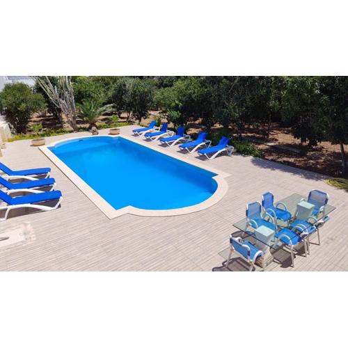Stunning Villa with Pool, Table tennis, Table soccer and a Pool table