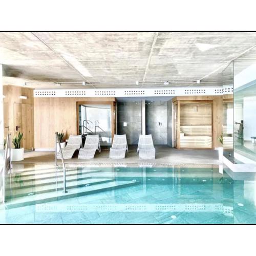 Stupa Hills by Huiguerón Privé