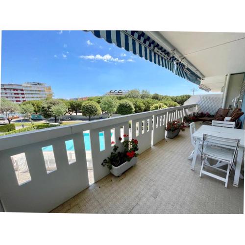 Style and comfort by the sea