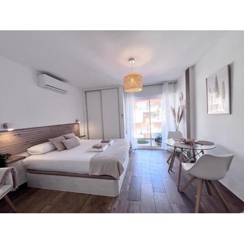 Style & comfort in Benalmádena - Pool available seasonally