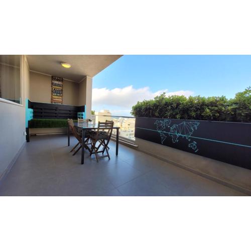 Stylish - Modern - Large Terrace - 2 Bed - 200 M From Sea - Fully Air Con