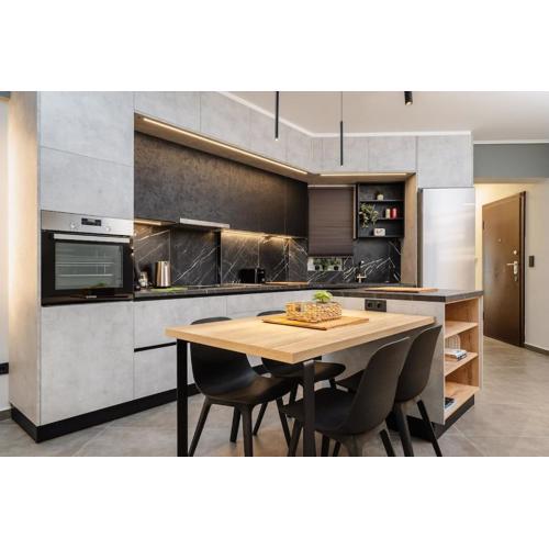 Stylish 1BD Apt in Elliniko