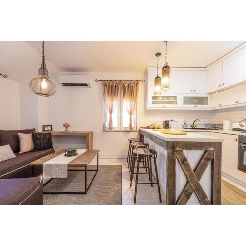Stylish 1BD Flat with a terrace near the centre of Plovdiv by Flat Mаnager