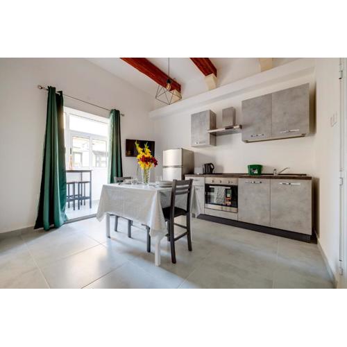 Stylish 1BR Studio Apt in Gzira