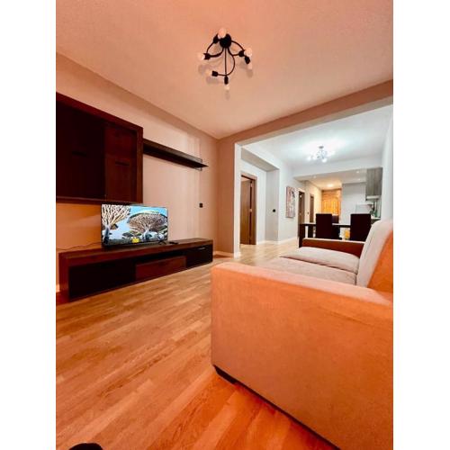 Stylish 2BR in central StJulians