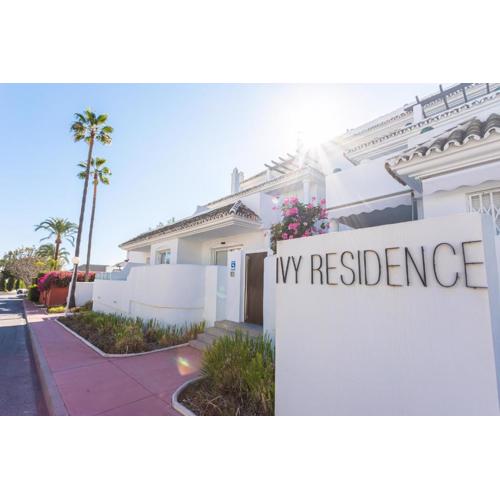 Stylish 3 Bedroom Apartment at the Heart of Nueva Andalucia Close to Centro Plaza