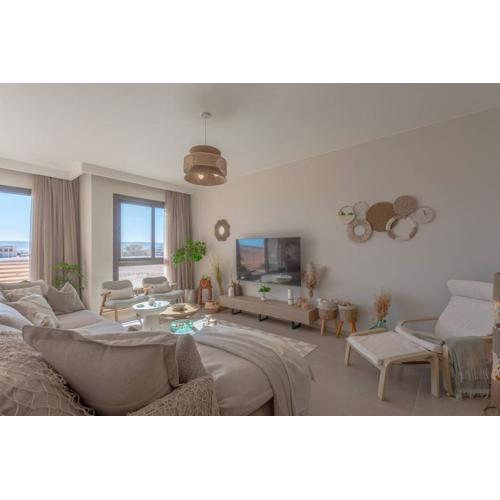 Stylish 3 BR Retreat at Ancient Hills El Gouna