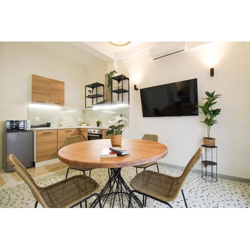 Stylish and cosy apartment near the Acropolis