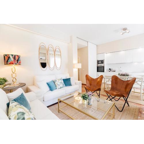 Stylish and wide- 3Bdr 3Bth- Los Remedios