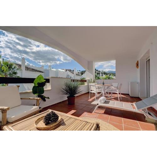 Stylish apartment in Aloha Royal