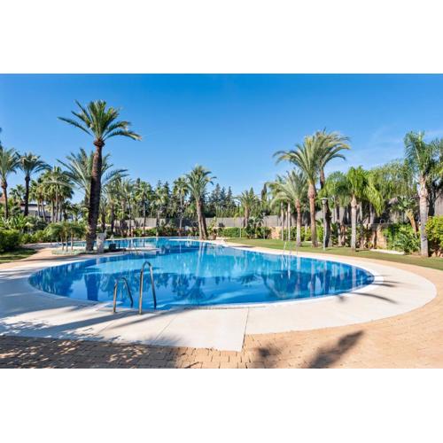 Stylish apartment with pool in Marbella by Costarentals - Ref M51