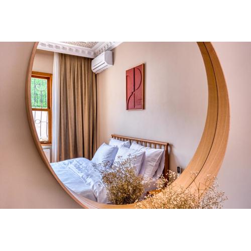 Stylish Apt In Old Town Fatih Istanbul