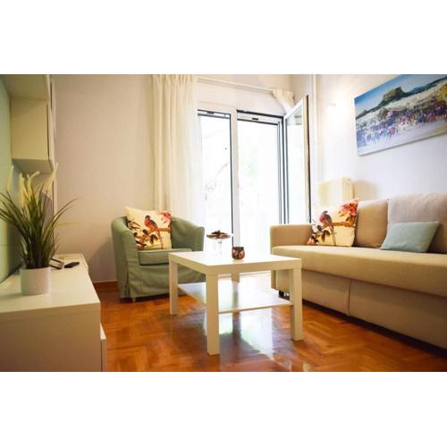 Stylish apt in the Historic heart of the city