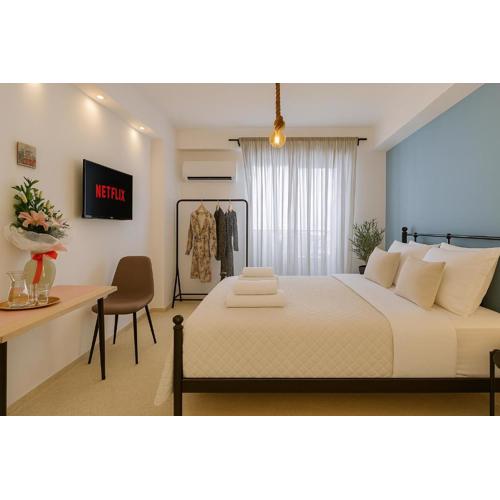 Stylish, Comfy Suite in the Heart of Athens