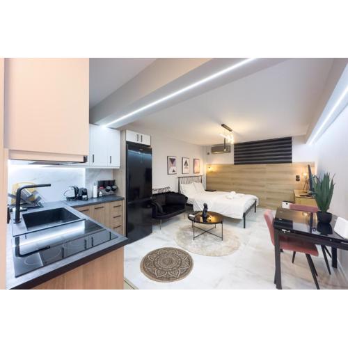 Stylish & Elegant Apt in Pagrati